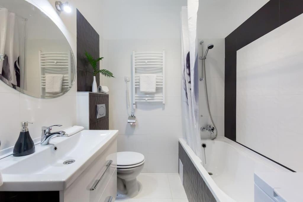 Rumbach 22 Center Apartment With Ac Будапеща Екстериор снимка